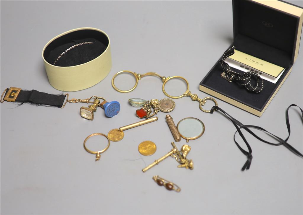 A small group of 19th century and later jewellery